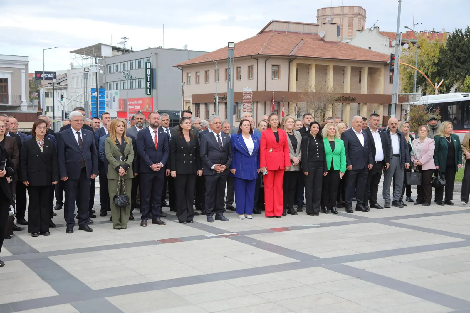 BAŞKAN GENCAN: “ÖNCELİĞİMİZ VATANDAŞLARIMIZIN MEMNUNİYETİ” galeri görseli